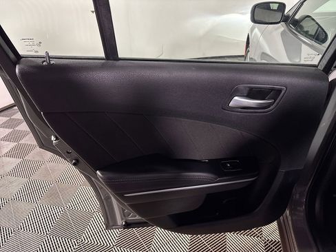 Used 2023 Dodge Charger SXT image 18