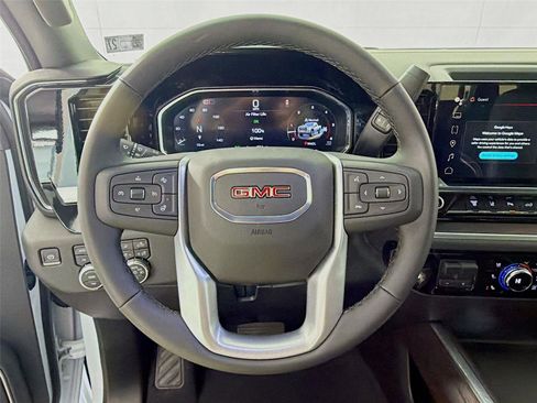 New 2026 GMC Sierra 2500 SLT w/ SLT Premium Package AWD/4WD image 12