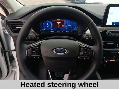 Used 2022 Ford Escape Titanium image 9