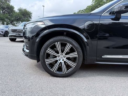 Certified 2024 Volvo XC90 T8 Plus w/ Protection Package AWD/4WD image 9