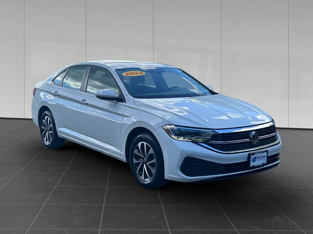 Used 2024 Volkswagen Jetta S FWD image 7
