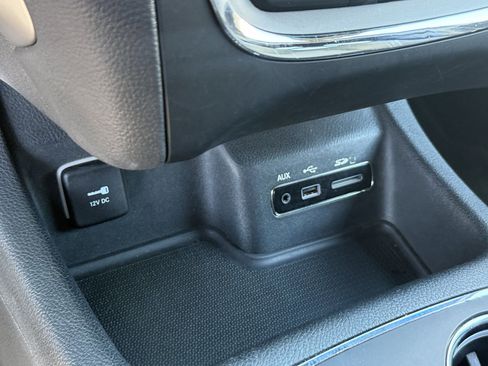 Used 2015 Dodge Durango SXT w/ Blacktop Package AWD/4WD image 12