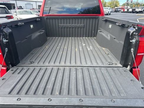 Used 2024 Toyota Tacoma TRD Off-Road image 26