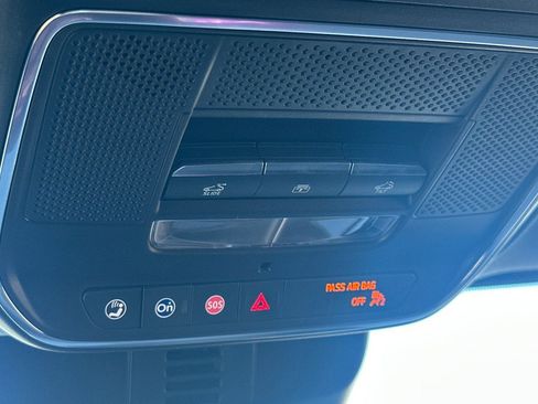 Used 2025 Chevrolet Traverse High Country w/ LPO, Floor Liner Package AWD/4WD image 23