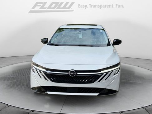 New 2026 Nissan Sentra SL w/ Floor Mat Package FWD image 2