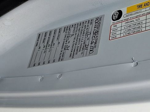 New 2025 Chevrolet Express 3500 w/ Driver Convenience Package image 11