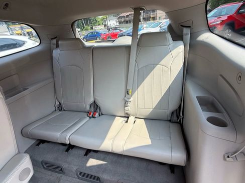 Used 2016 Buick Enclave Leather image 13
