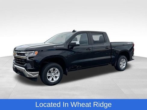 Used 2025 Chevrolet Silverado 1500 LT AWD/4WD image 1