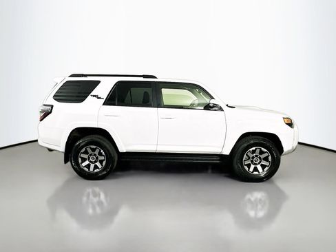 Certified 2024 Toyota 4Runner TRD Off-Road Premium w/ Moonroof Package AWD/4WD image 8