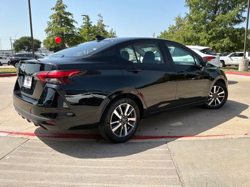 Used 2025 Nissan Versa SV FWD image 6