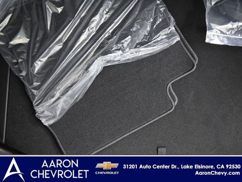 New 2026 Chevrolet Equinox EV LT image 17