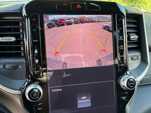 Used 2025 RAM 2500 Big Horn image 25