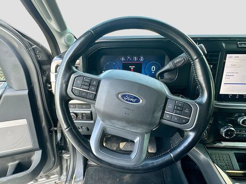 Used 2023 Ford F250 Lariat w/ Lariat Ultimate Package AWD/4WD image 11