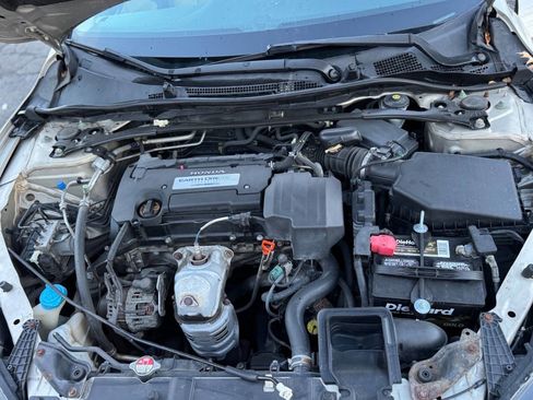 Used 2013 Honda Accord EX image 22