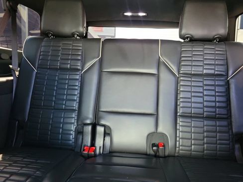 Used 2021 Cadillac Escalade ESV Sport Platinum w/ Heavy-Duty Trailer Package AWD/4WD image 11