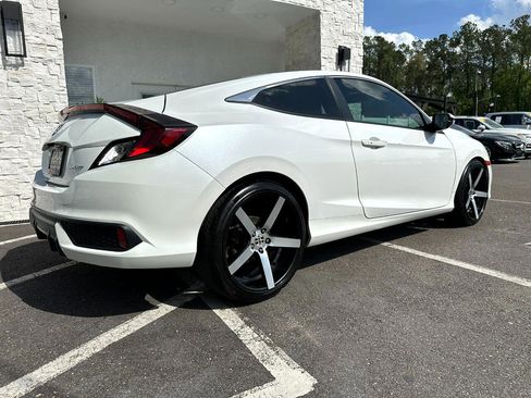 Used 2020 Honda Civic Sport image 17