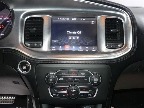 Used 2019 Dodge Charger Scat Pack w/ Daytona Edition Group image 34