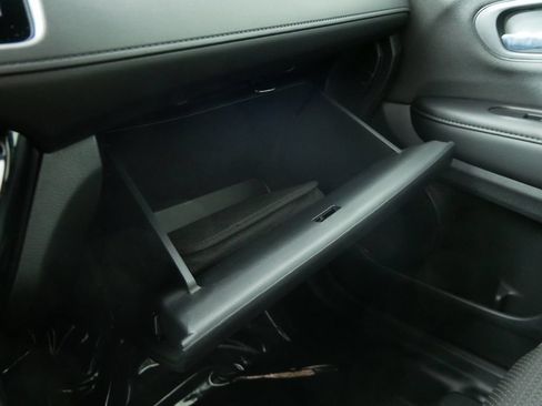 Used 2022 Honda HR-V Sport image 32