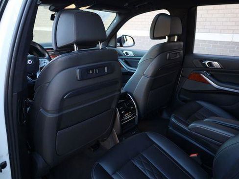 Used 2021 BMW ALPINA XB7 image 14