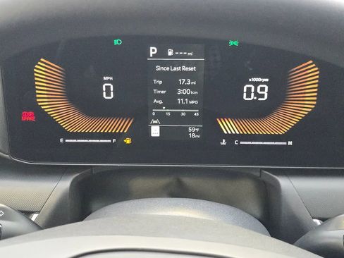 New 2025 Kia K4 LX image 26