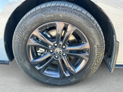 Used 2024 Toyota Sienna XSE image 23