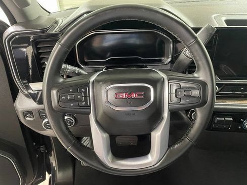 Used 2025 GMC Sierra 1500 Elevation AWD/4WD image 14