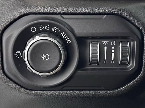 Used 2018 Jeep Wrangler Unlimited Rubicon image 15