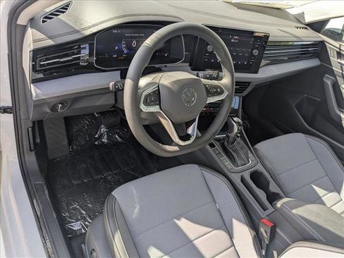 New 2025 Volkswagen Jetta SE image 3