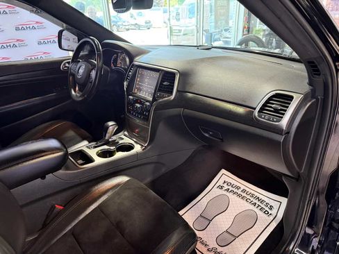 Used 2017 Jeep Grand Cherokee Altitude AWD/4WD image 46