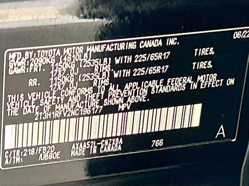 Used 2022 Toyota RAV4 LE FWD image 28