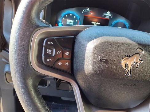 Used 2025 Ford Bronco Big Bend image 15