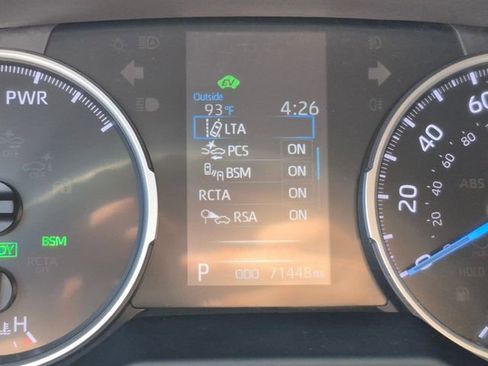 Used 2021 Toyota RAV4 XLE w/ Carpet Mat Package (TMS) AWD/4WD image 11
