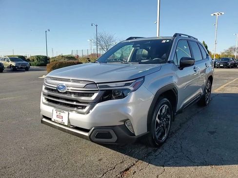 Certified 2025 Subaru Forester Limited image 8