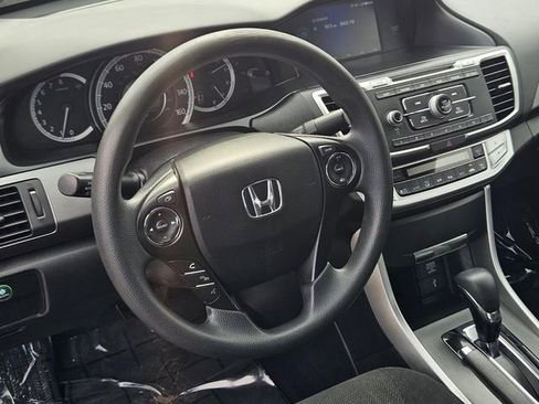 Used 2013 Honda Accord LX image 27