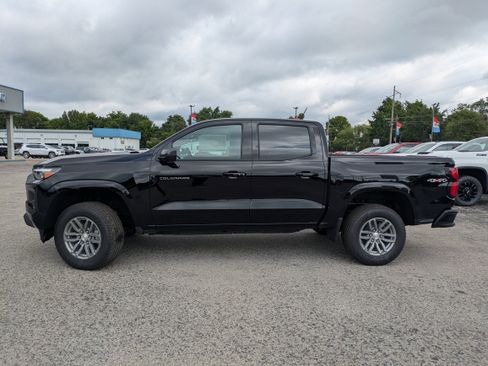 New 2025 Chevrolet Colorado LT w/ LT Convenience Package image 3