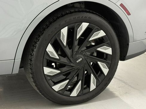 Used 2024 Lincoln Nautilus Black Label w/ Jet Appearance Package (87T) AWD/4WD image 31