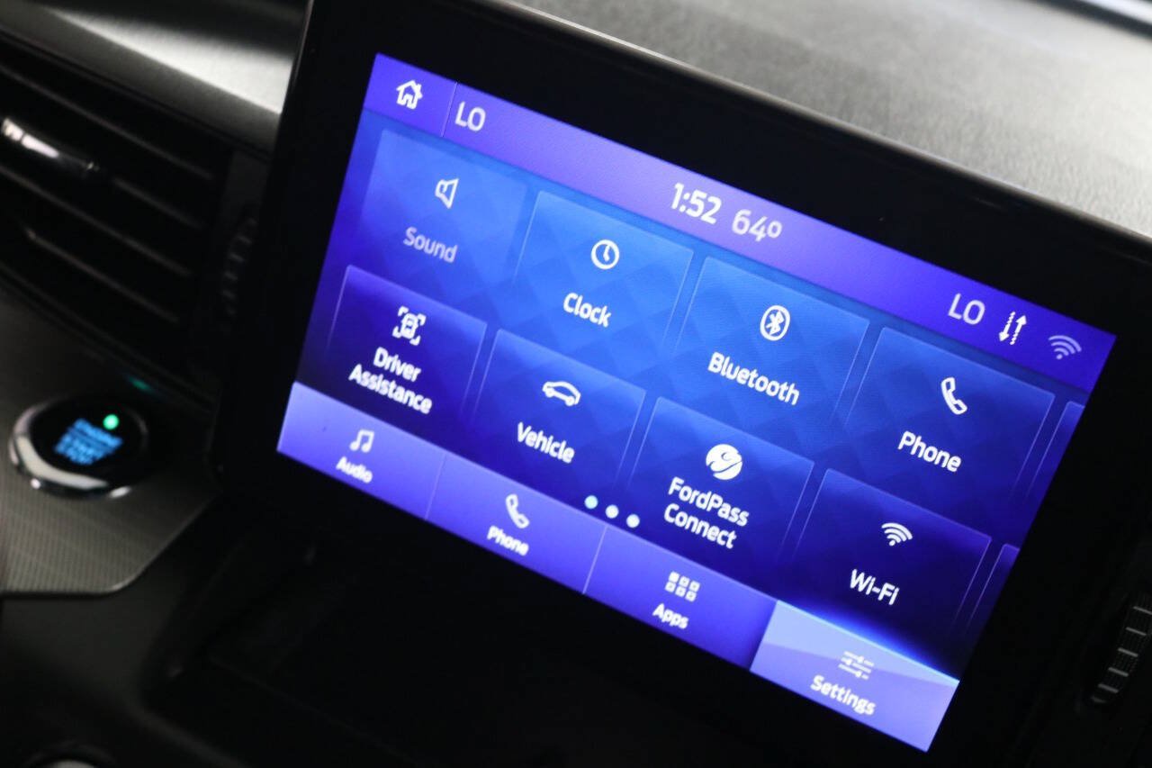 Used 2020 Ford Explorer XLT RWD image 37
