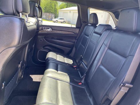 Used 2018 Jeep Grand Cherokee High Altitude AWD/4WD image 29