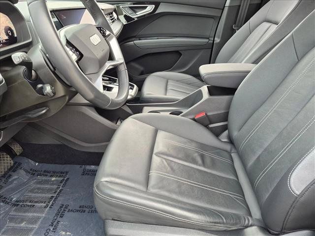 Used 2023 Audi Q4 e-tron Premium Plus w/ Premium Plus RWD image 15