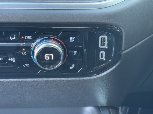 New 2026 GMC Sierra 2500 SLT w/ SLT Premium Package image 28