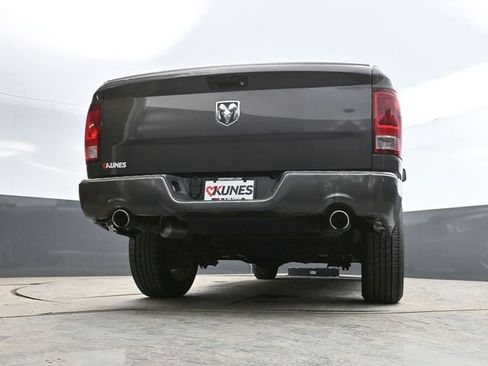 Used 2017 RAM 1500 Express w/ Express Value Package image 50