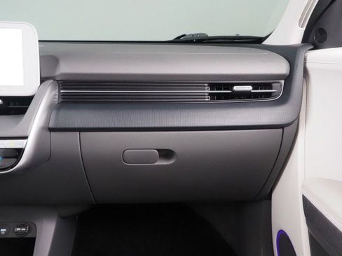 Used 2024 Hyundai Ioniq 5 Limited image 49