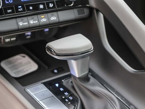 New 2026 Hyundai Elantra Sport FWD image 23