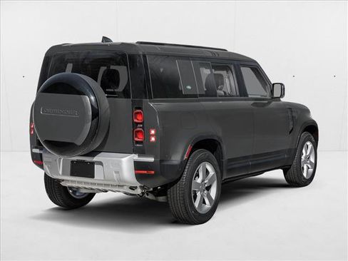 New 2025 Land Rover Defender 110 S image 2