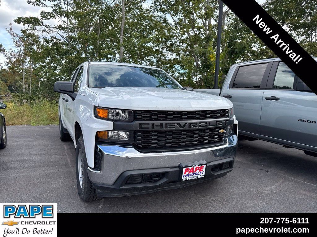 Used 2022 Chevrolet Silverado 1500 W/T w/ WT Value Package AWD/4WD image 1