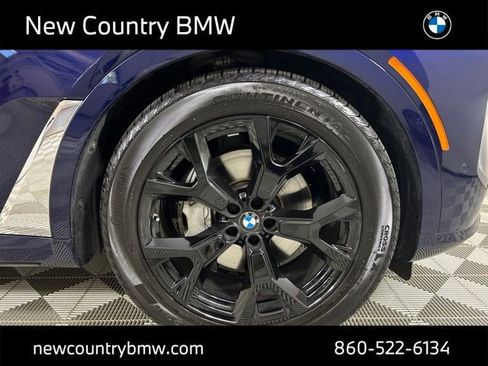 New 2026 BMW X7 xDrive40i w/ Premium Package AWD/4WD image 9