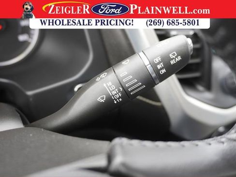 Used 2021 GMC Acadia SLT w/ LPO, Cargo Package image 32