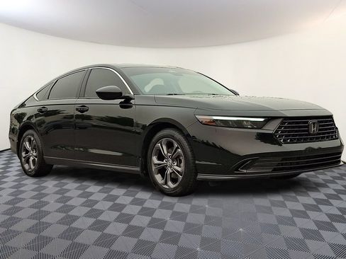 Used 2023 Honda Accord EX image 1