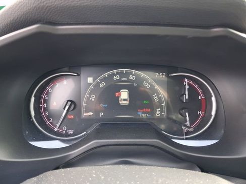 Used 2024 Toyota RAV4 XLE w/ Convenience Package FWD image 17