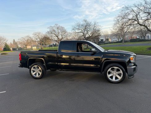 Used 2015 GMC Sierra 1500 SLE w/ SLE Value Package RWD image 5